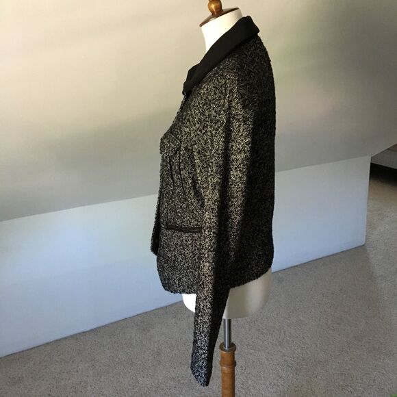 NWT Tweed Wool Blend Boucle Structured Black & White Moto Jacket With Pockets - Picture 5 of 11